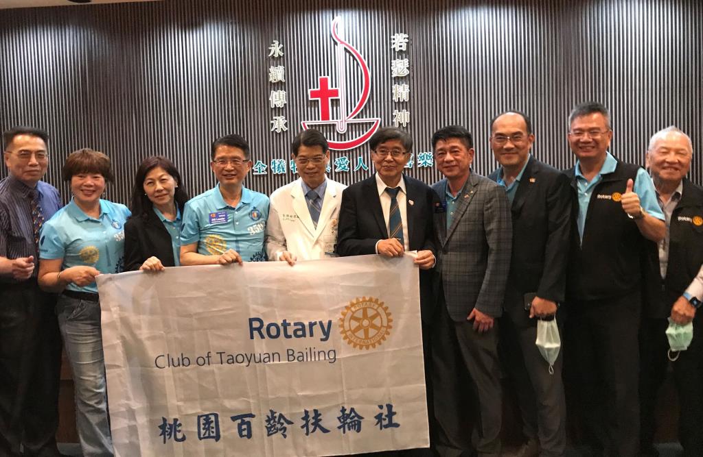 李伯璋署長和國際扶輪3502地區扶輪社體幹部及社友合影